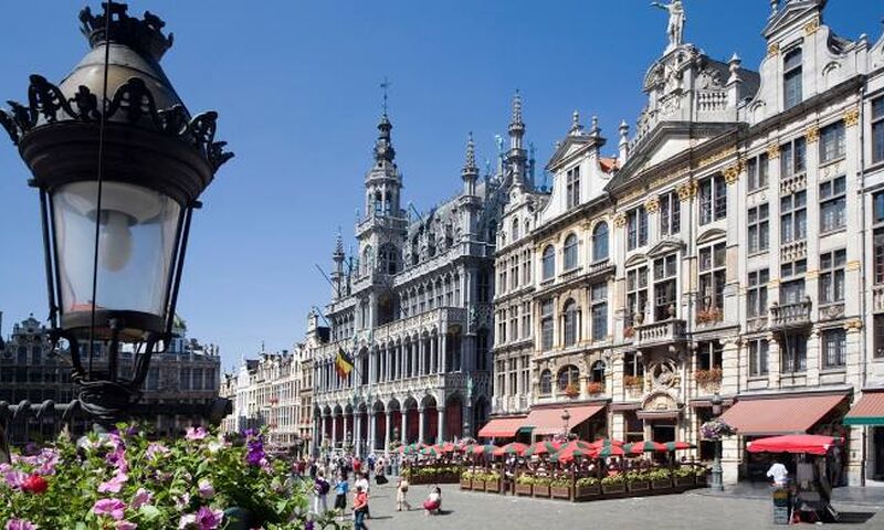 Benelux Paris Turu Pegasus HY ile 7 Gece Kış Dönemi Tur Programı