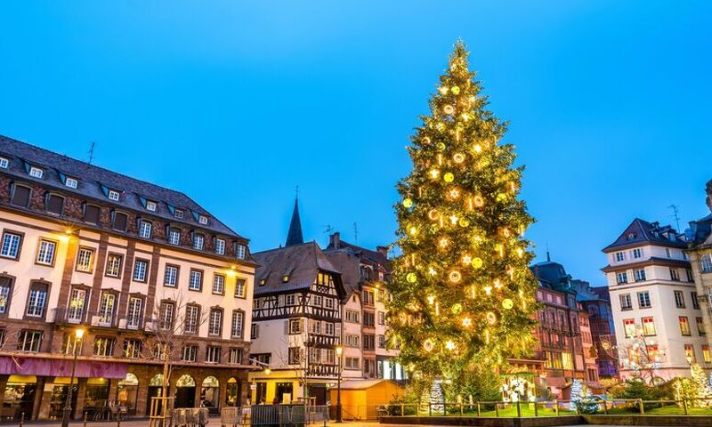 ELEGANT NOEL PAZARLARI AJet Hava Yolları ile