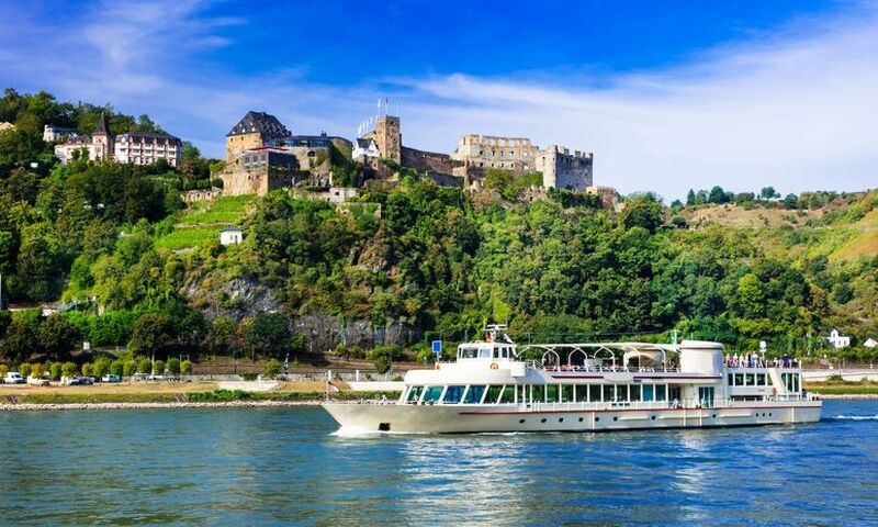 ELEGANT NOEL PAZARLARI AJet Hava Yolları ile