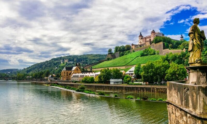 ELEGANT NOEL PAZARLARI AJet Hava Yolları ile