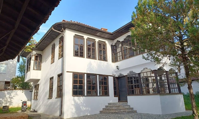 Adana Çıkışlı Balkan Üçgeni Turu 3 Gece Ajet Havayolları ile