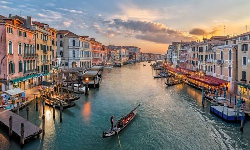 Elit İtalya Turu THY ile 4 Gece Ekstra Turlar Dahil Tur Programı