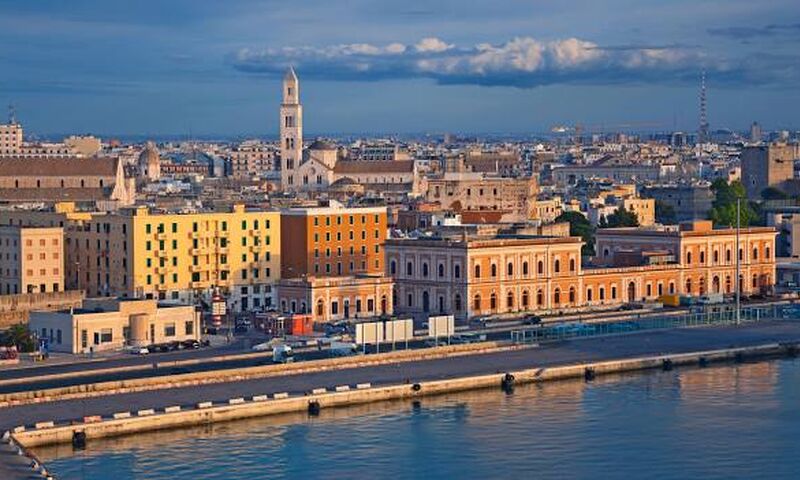 SÜPER PROMO GÜNEY İTALYA TURU NAPOLİ & BARİ ROTASI