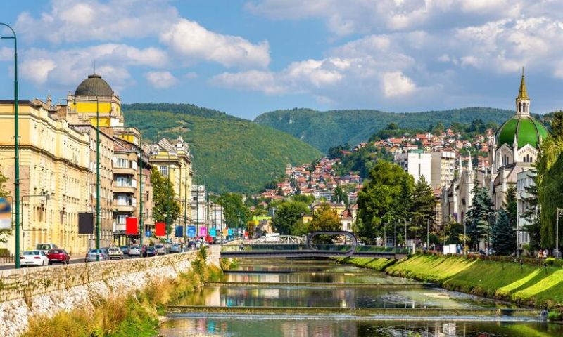 Gaziantep Çıkışlı Kosovalı Büyük Balkanlar Turu AJet ile Extra Turlar ve Akşam Yemekleri Dahil 6 Gece