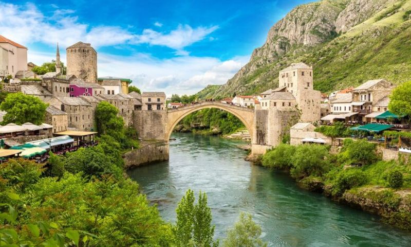 Gaziantep Çıkışlı Kosovalı Büyük Balkanlar Turu AJet ile Extra Turlar ve Akşam Yemekleri Dahil 6 Gece