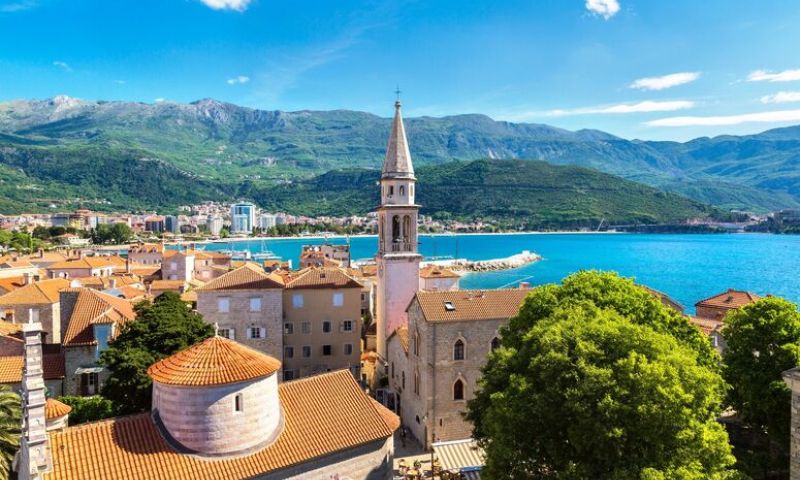 Gaziantep Çıkışlı Kosovalı Büyük Balkanlar Turu AJet ile Extra Turlar ve Akşam Yemekleri Dahil 6 Gece