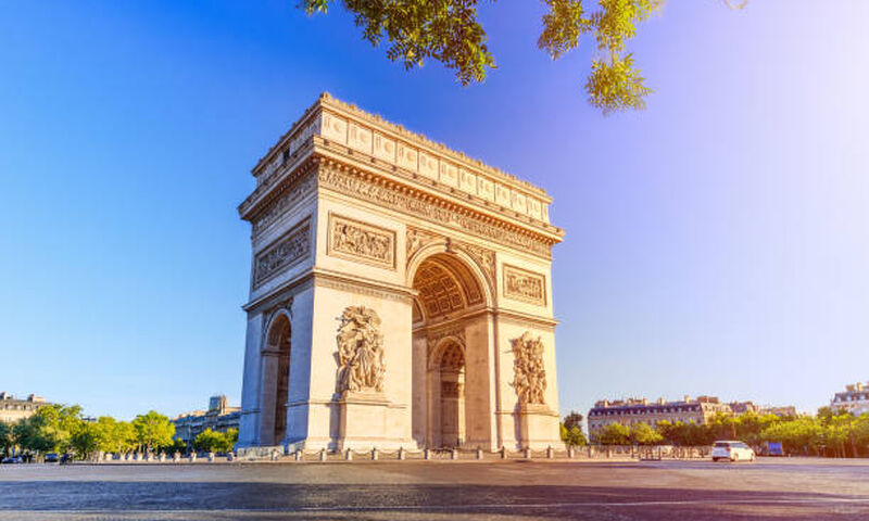 Benelux Paris Turu Pegasus HY ile 7 Gece Kış Dönemi Tur Programı