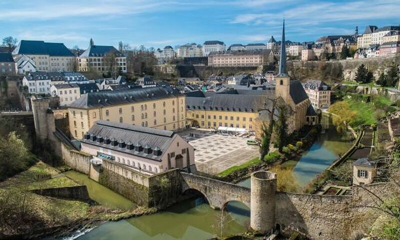 Benelux Paris Turu Pegasus HY ile 7 Gece Kış Dönemi Tur Programı