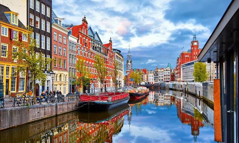 Benelux Paris Turu Pegasus HY ile 7 Gece Kış Dönemi Tur Programı